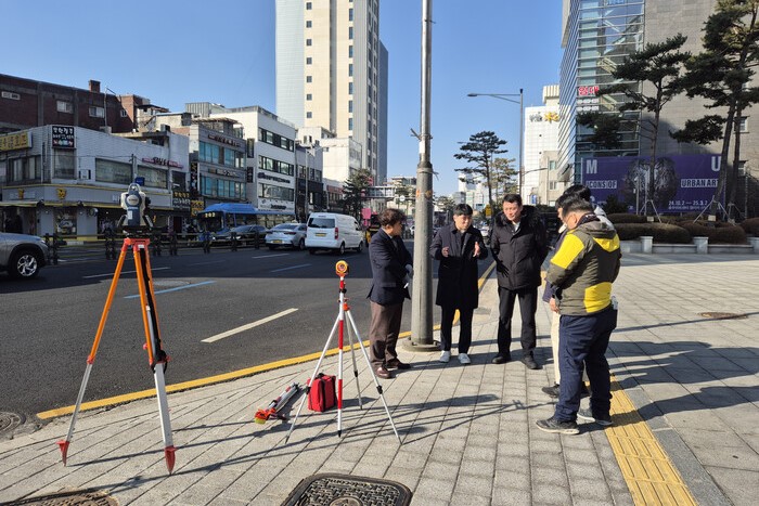 서울 중구, 무학제1지구 지적재조사측량 위한 지적기준점 설치 완료 썸네일
