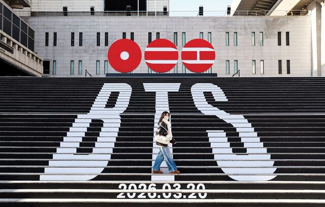 광화문광장서 다시 출발하는 BTS… K팝 시장 벌써부터 들썩 썸네일