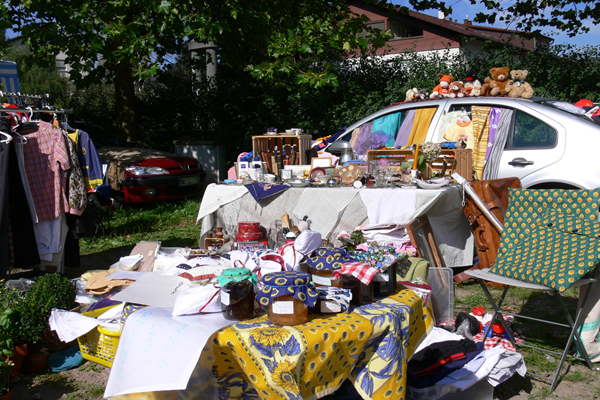 레트로 찾는 MZ, 세월 지키는 헌책방…청계천 따라 흐르는 서로 다른 시간 썸네일