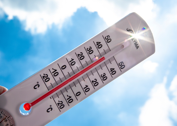 폭염 '미리 본다'…온열질환 예측정보, 내달 대국민 공개 썸네일