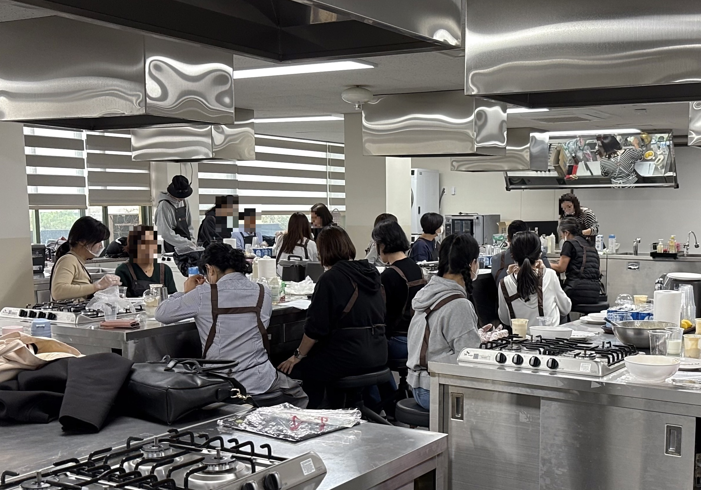 '맛있는' 교육받고, 일자리까지! 외식업 취업문 활짝…6월17일까지 교육생 모집  썸네일