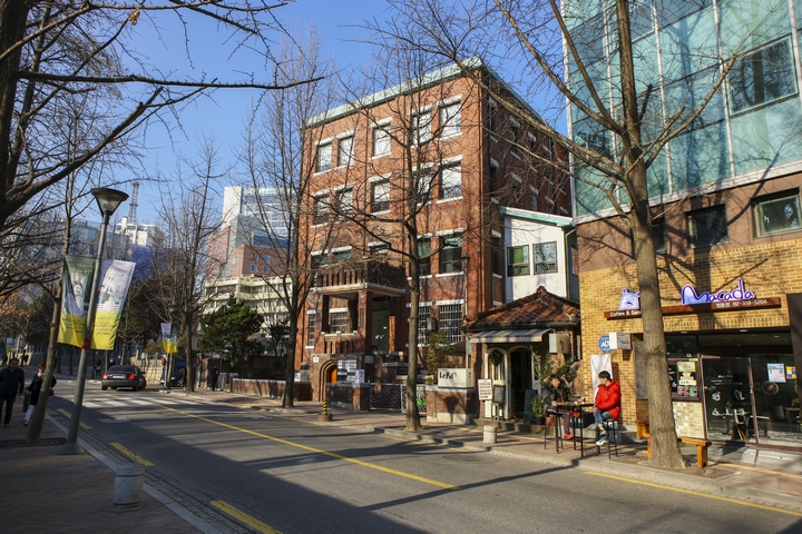 구 신아일보사 별관